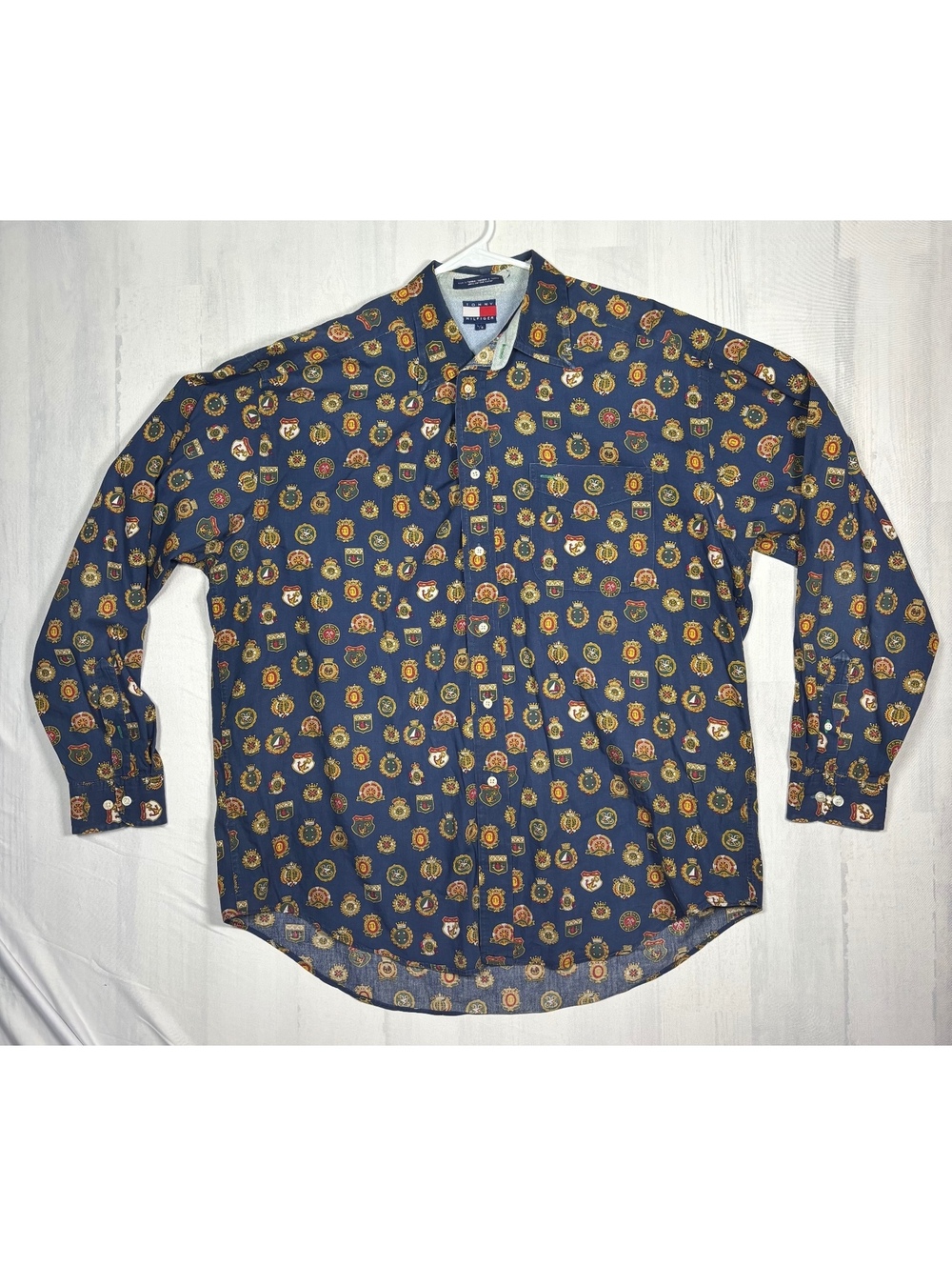 Vintage Tommy Hilfiger Men’s L Navy Nautical Crest Print Button Up Shirt Y2K